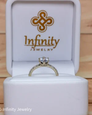 Anillo de compromiso corona en oro, modelo AN-C38 - foto 2