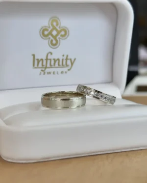 Dúo matrimonial acabado satinado engaste con borde en oro, modelo DM-750 - foto 3