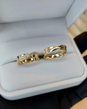Dúo matrimonial diseño en X acabado brillante en oro, modelo DM-980 - foto 3
