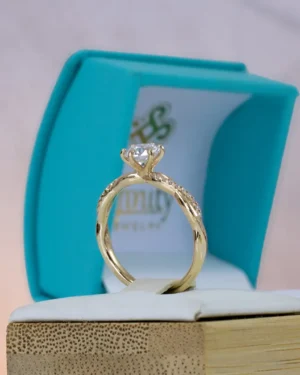 Anillo de compromiso 6 uñas en oro, modelo AN-C290 - foto 2
